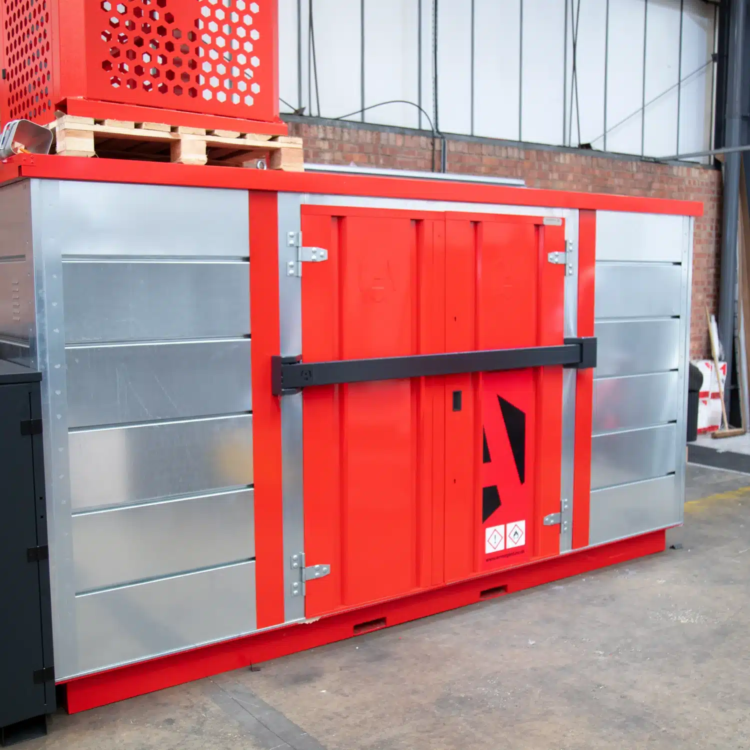 Armorgard Forma-Stor COSHH - Walk In Store 10 Armorgard Forma-Stor COSHH - Walk In Store - Image 10